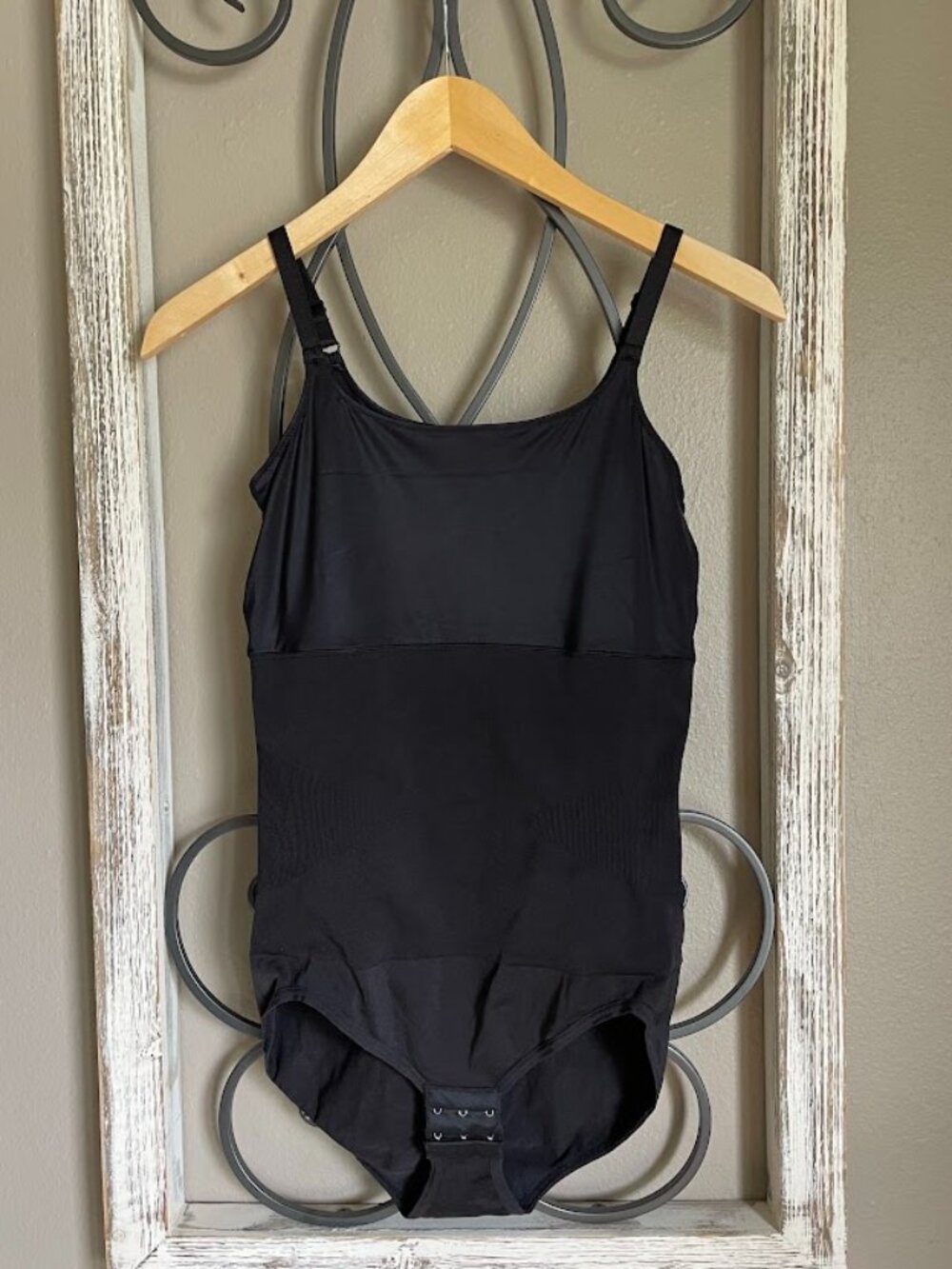 Maidenform Black Shaping Bodysuit Shapewear XL